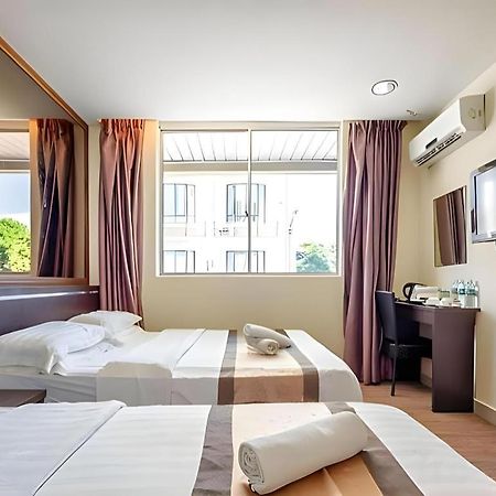 Goldenhill Hotel Kota Kinabalu Bagian luar foto