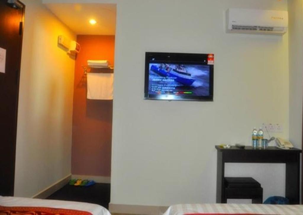 Goldenhill Hotel Kota Kinabalu Bagian luar foto