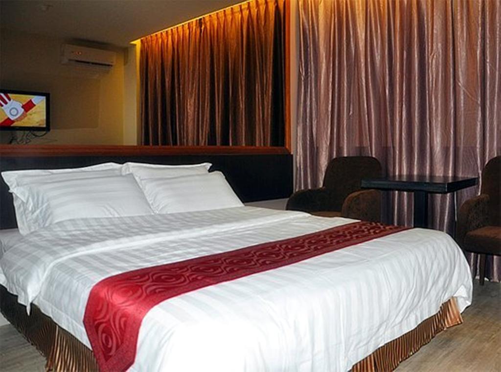 Goldenhill Hotel Kota Kinabalu Ruang foto