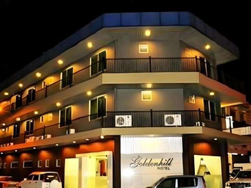 Goldenhill Hotel Kota Kinabalu Bagian luar foto