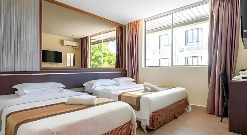 Goldenhill Hotel Kota Kinabalu Bagian luar foto