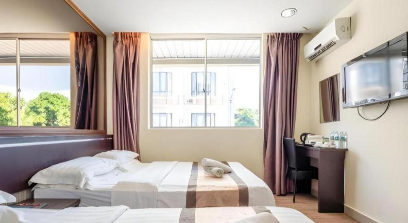 Goldenhill Hotel Kota Kinabalu Bagian luar foto