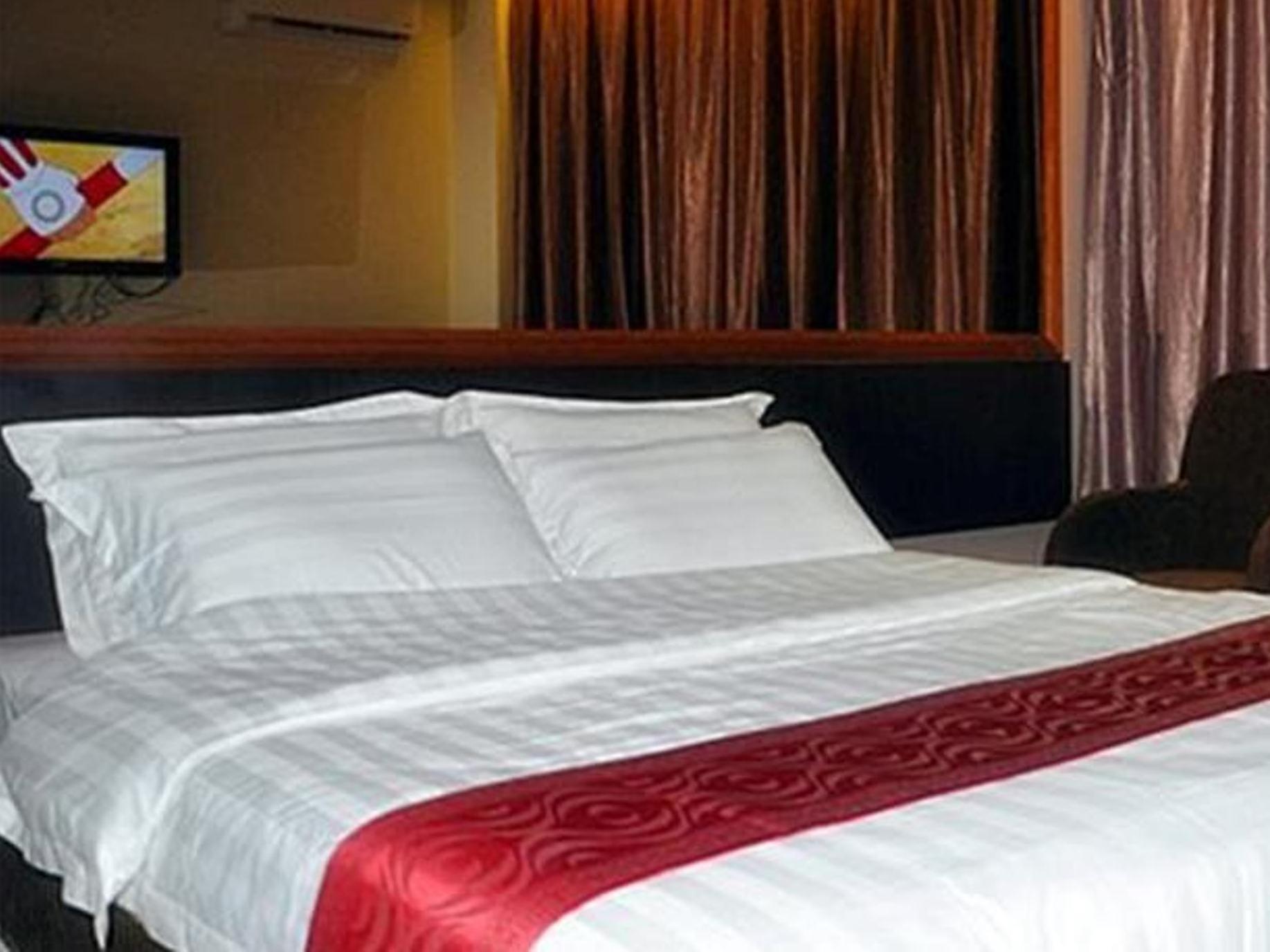Goldenhill Hotel Kota Kinabalu Bagian luar foto